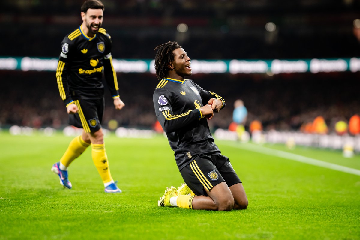 ManUtd's tweet image. What a hit 😮‍💨