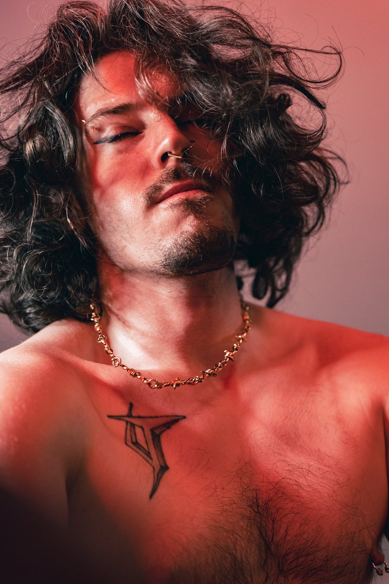 Kane Wolfe tweet media