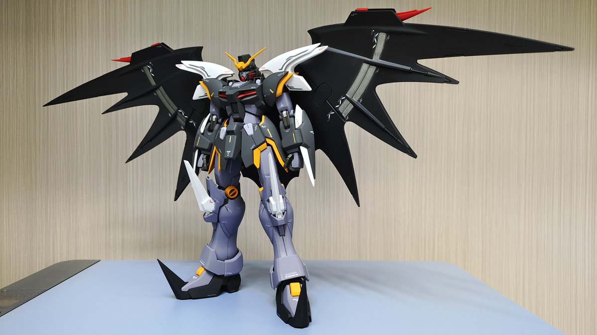 LX217's tweet photo. The very 1st gunpla finished this year, MG Gundam Deathscythe Hell. https://t.co/FnpXGDFSBJ