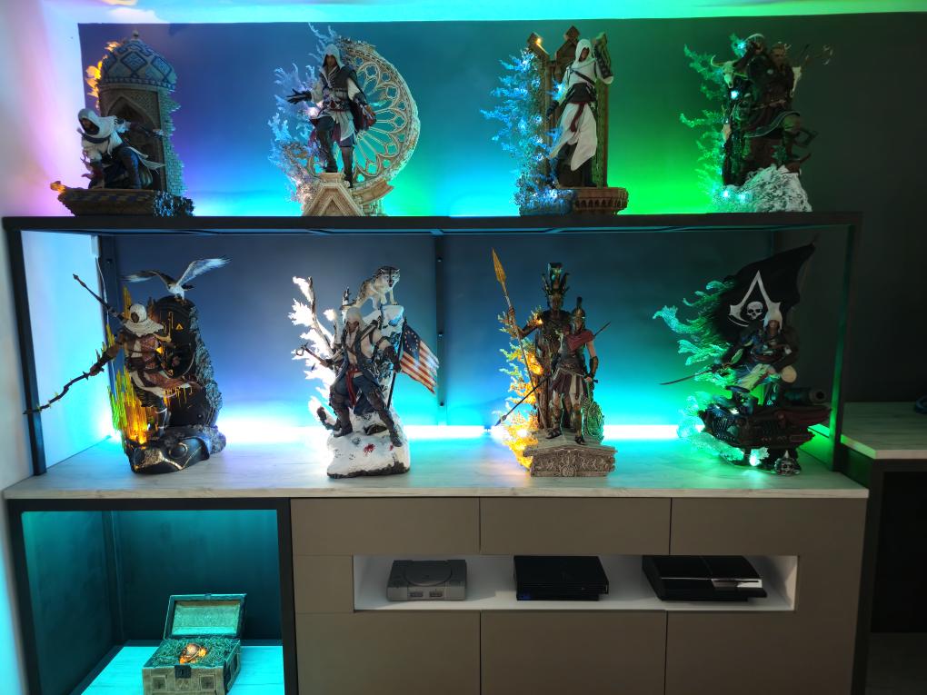 PureArtsLimited's tweet image. Check out collector @rawa86_collectionnn amazing Assassin's Creed Animus 1/4 Scale Statue display 😍

Complete your collection now ➡️ ow.ly/3r2F50W7ikZ 

📸 Show us your PureArts collection! Tag us &amp;amp; use #PureArtsSnap