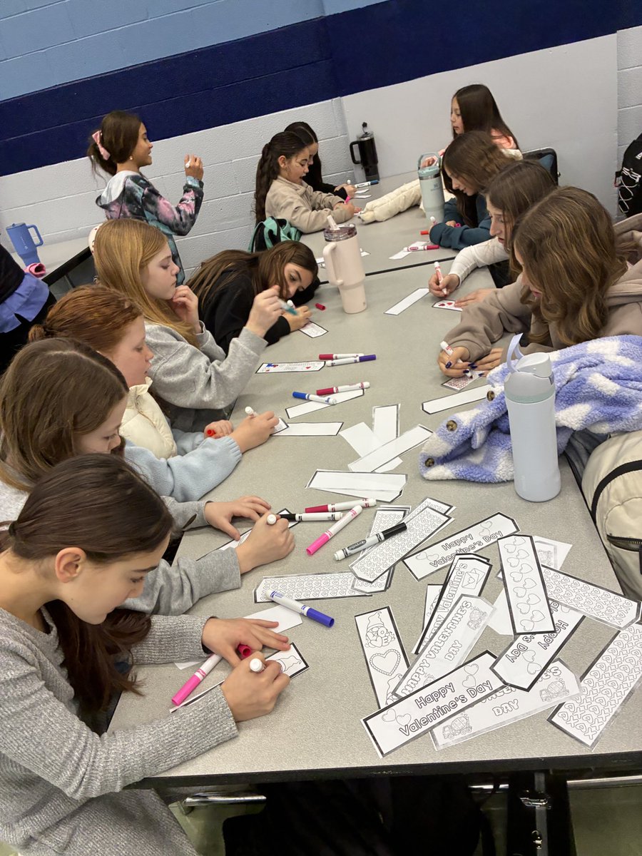 Gayhead PTA tweet media