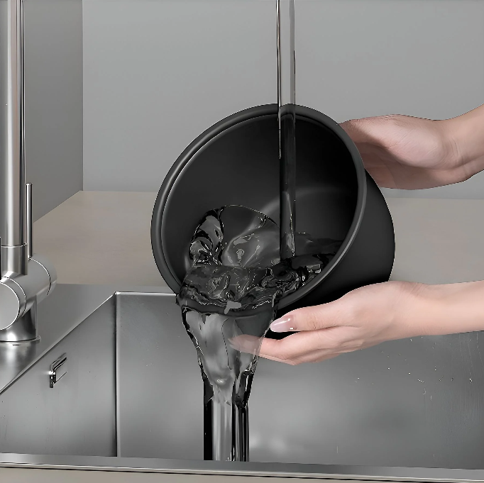 Sooooo...are product pictures now also AI generated? 😶
Not sure why I'm surprised, if I think about all the bad photo edited same sized macaws and budgies.
But this is really low effort. I wanted to read the presets and then this....