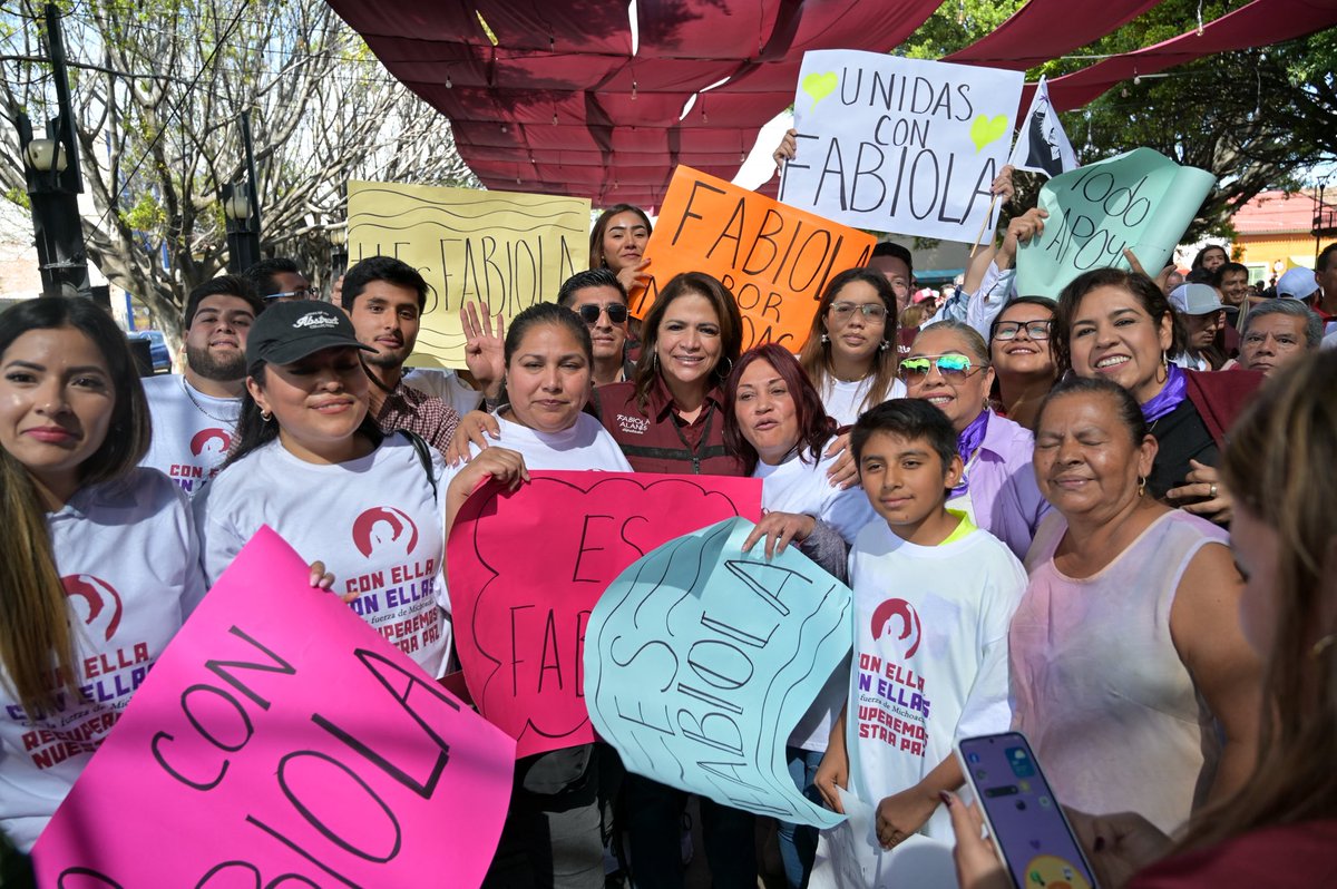 Desde #Zamora reconozco el trabajo incansable de quienes caminan casa por casa, escuchan, dialogan y suman voluntades al movimiento de la #CuartaTransformación. Su compromiso con <a href="/PartidoMorenaMx/">Morena</a> , sumado a la organización y cercanía con la gente son la base que fortalece a
