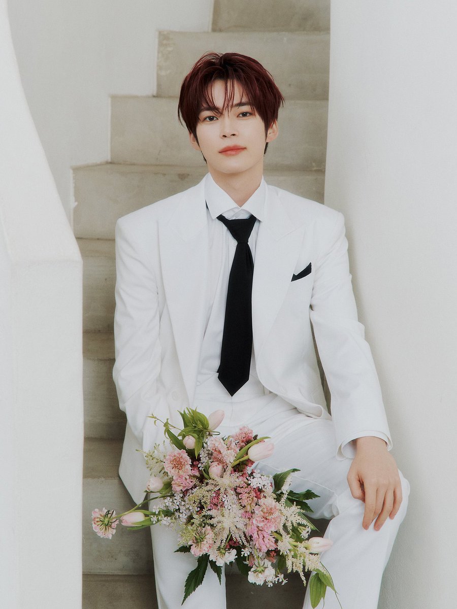 hbincom's tweet image. 알겠어 결혼하자 내가 흰드레스 포기할게