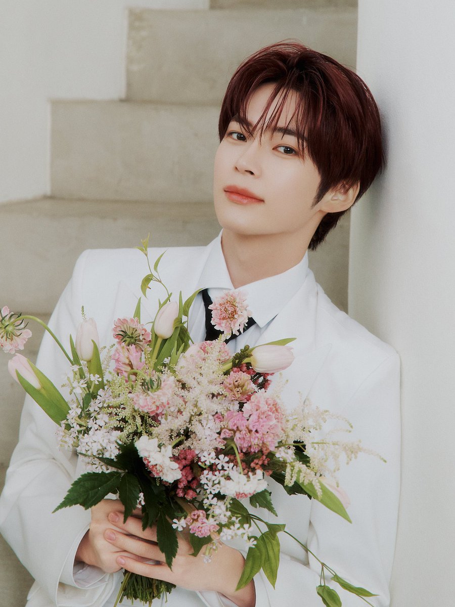 hbincom's tweet image. 알겠어 결혼하자 내가 흰드레스 포기할게