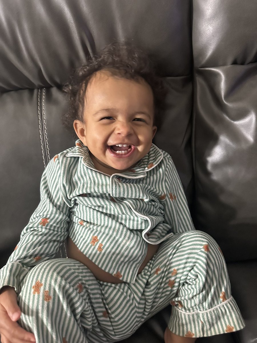 DADDY’S TEAM IS GOING TO THE SUPERBOWL!!!!! <a href="/horaish/">jay .</a>