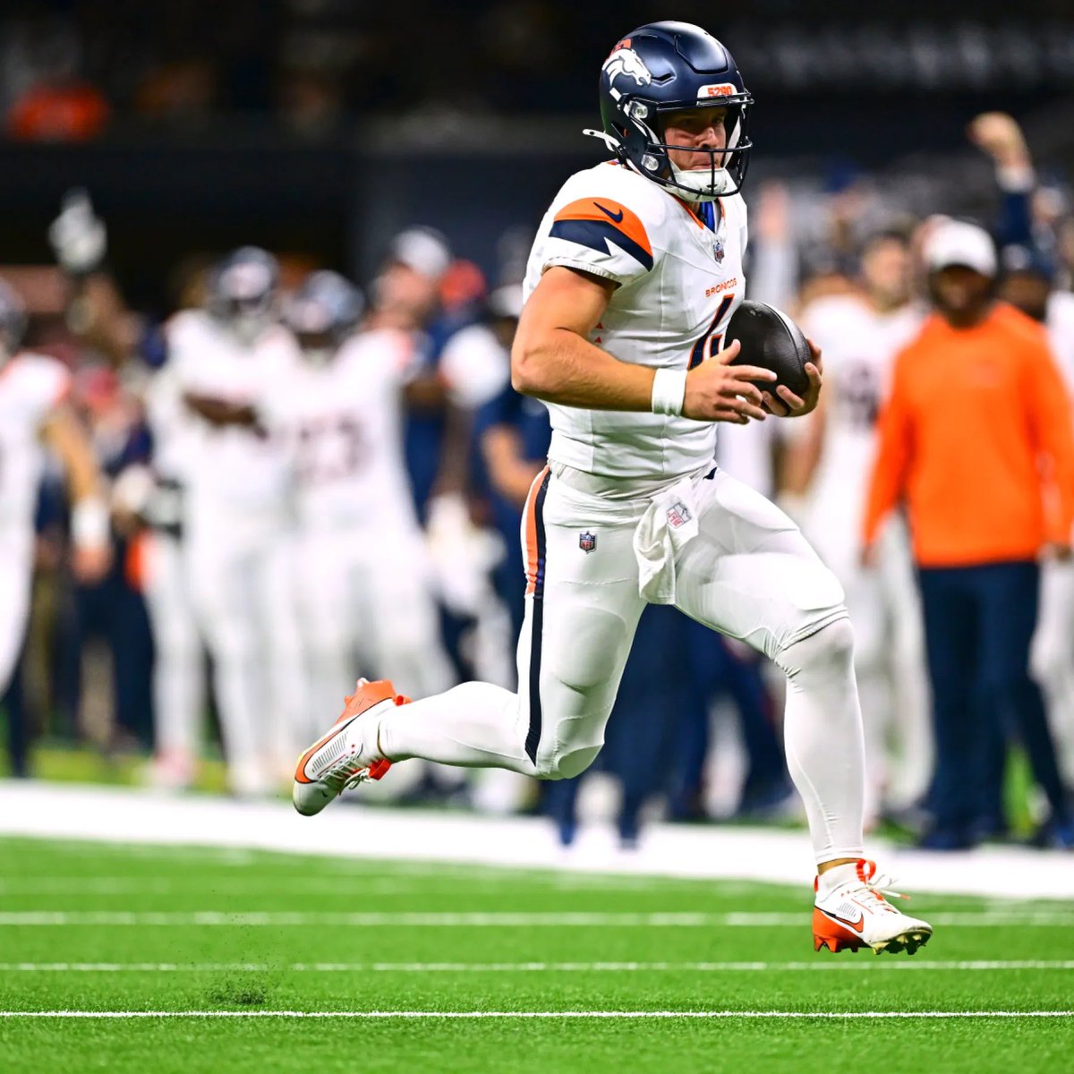 TopTierUT's tweet image. Dear Bronco Fans, Bam Bam Sam Would Have Won That Game For Y’all. 🤘🏼