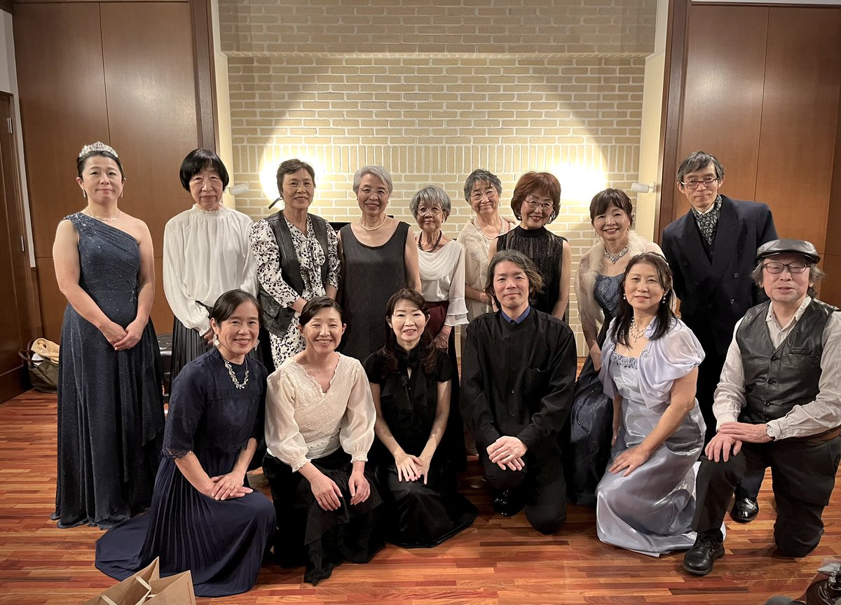 lichtf's tweet image. 「古澤利人門下生発表会2026」を終えました。
［歌を教える］というより［共に心を育んでいる］ということを改めて感じた発表会でした。
みんな頑張ったし、僕はすごく楽しかったです。
また来年（？）企画します。