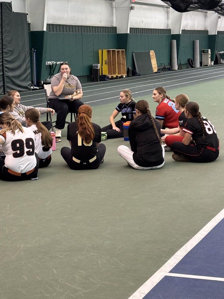 Addison Viviano tweet media