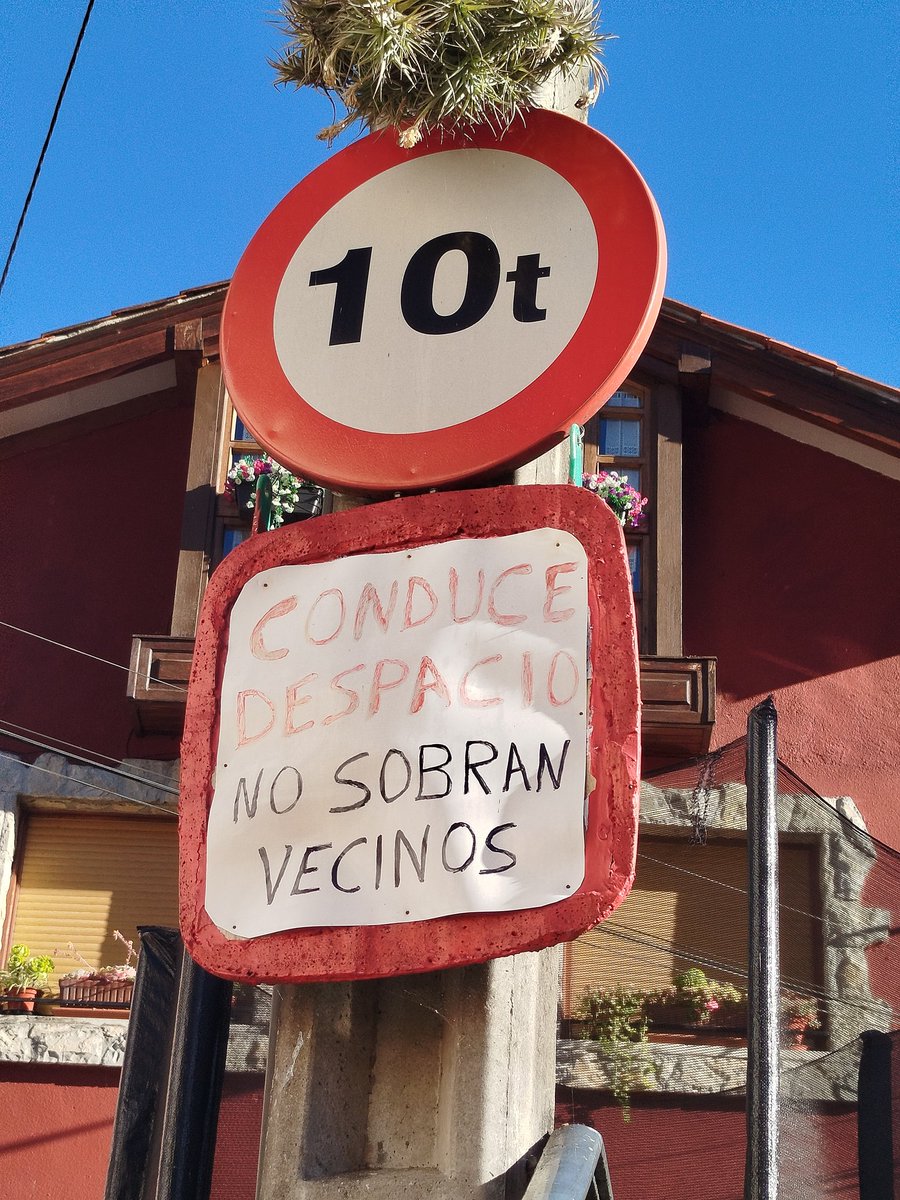 Lo vi en Cabrales(Asturias) y me saco la risa
Literatura rural