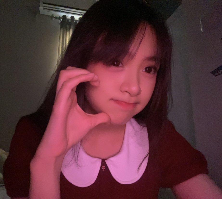 #PagiPagiLiatOshi
😇💐 <a href="/Lily_JKT48/">Hillary Abigail</a>