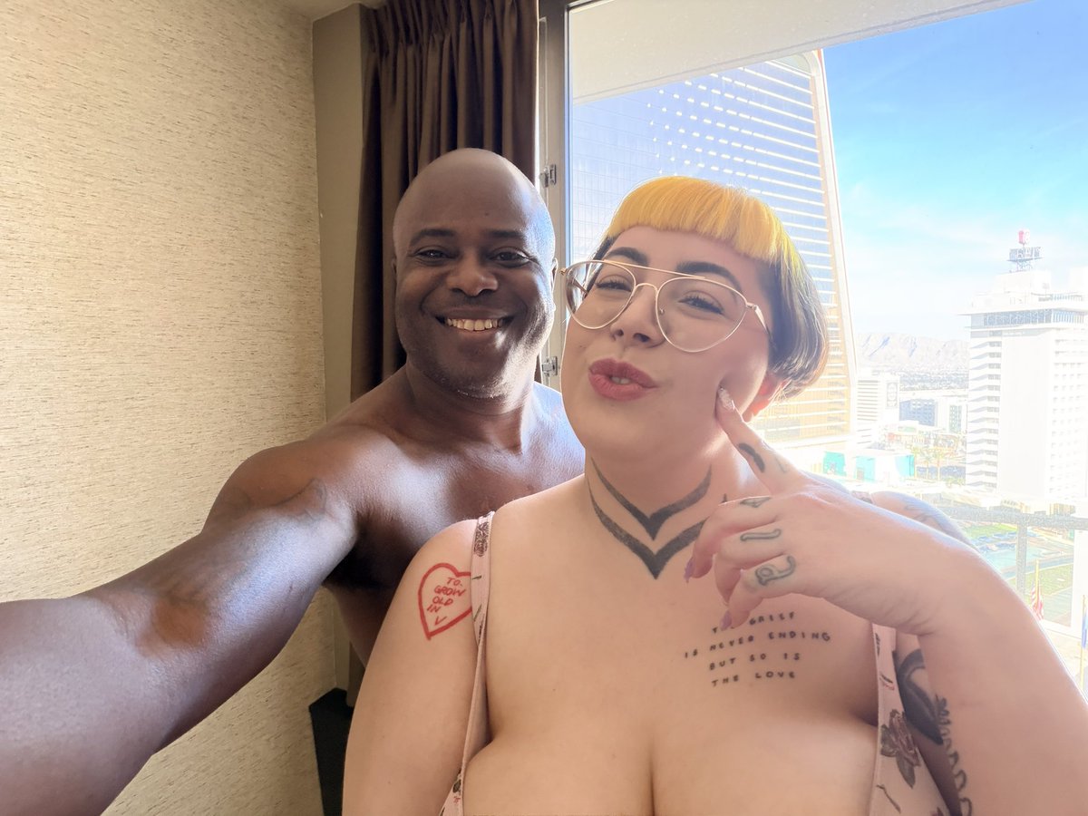 Mistress Mei ~ XBIZ Miami tweet media