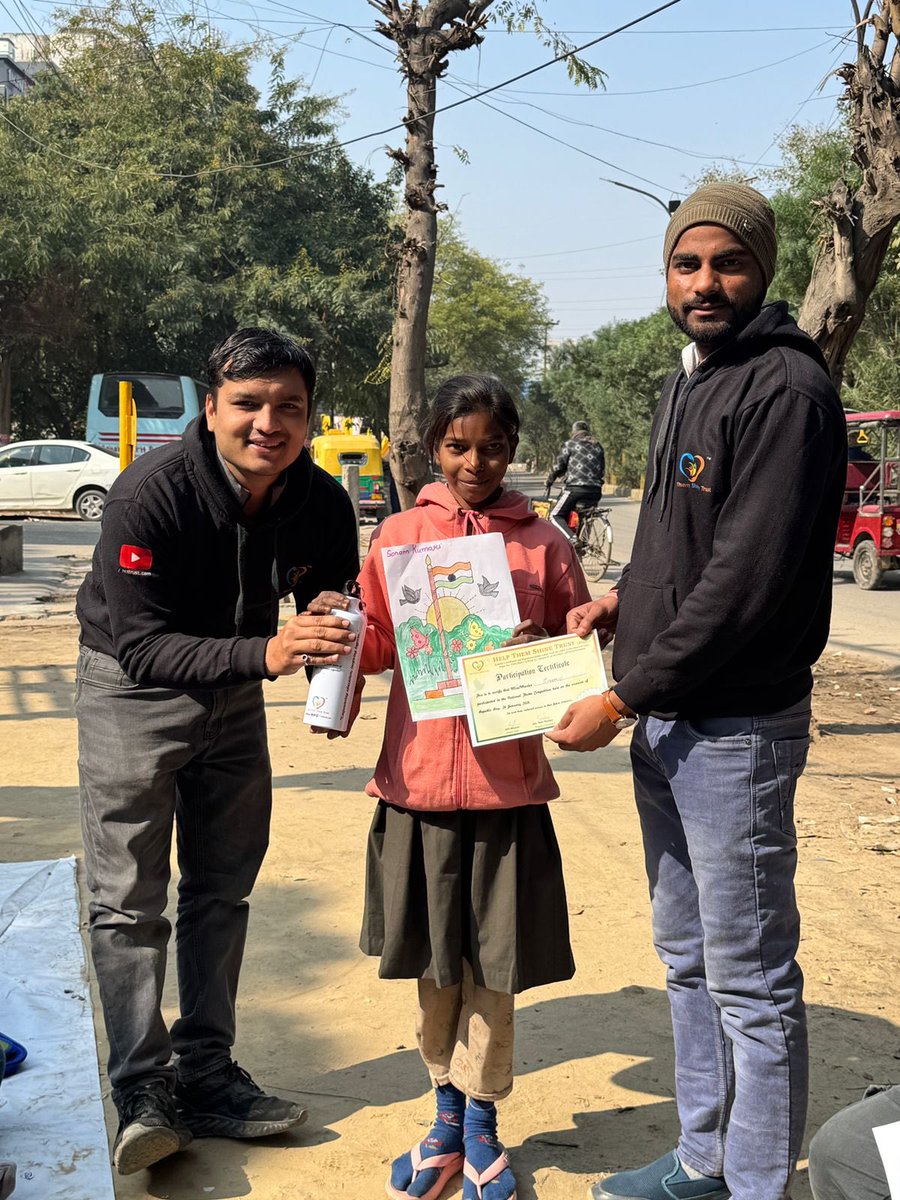 htstrust's tweet image. आज गणतंत्र दिवस अवसर के उपलक्ष्य में राष्ट्रीय थीम ड्रॉइंग प्रतियोगिता का आयोजन किया गया, सभी विद्यार्थियों को उज्ज्वल भविष्य के लिए शुभकामनाएँ दी गईं तथा प्रतियोगिता में भाग लेने वाले सभी बच्चों को सहभागिता प्रमाण पत्र प्रदान किए गए।” 🇮🇳✨