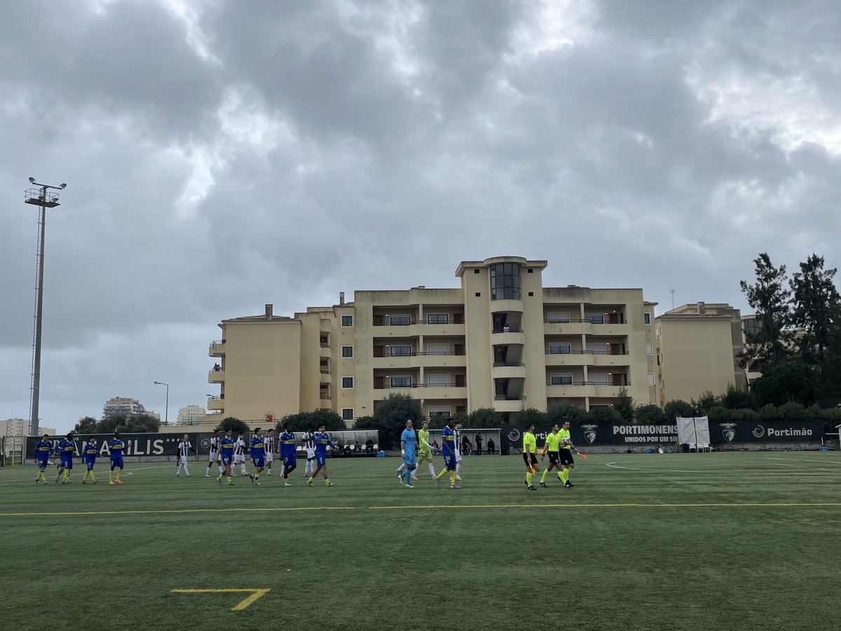 ScranKickers's tweet photo. Portimonense SC - O Elvas CAD 🇵🇹 

📍 Campo Major David Neto No 2
🎟️ 5€
⚽️ Campeonato de Portugal Série D (4. Liga)
👤 ???
🥅 0:0 
🌭 / https://t.co/KeHPjX77KY