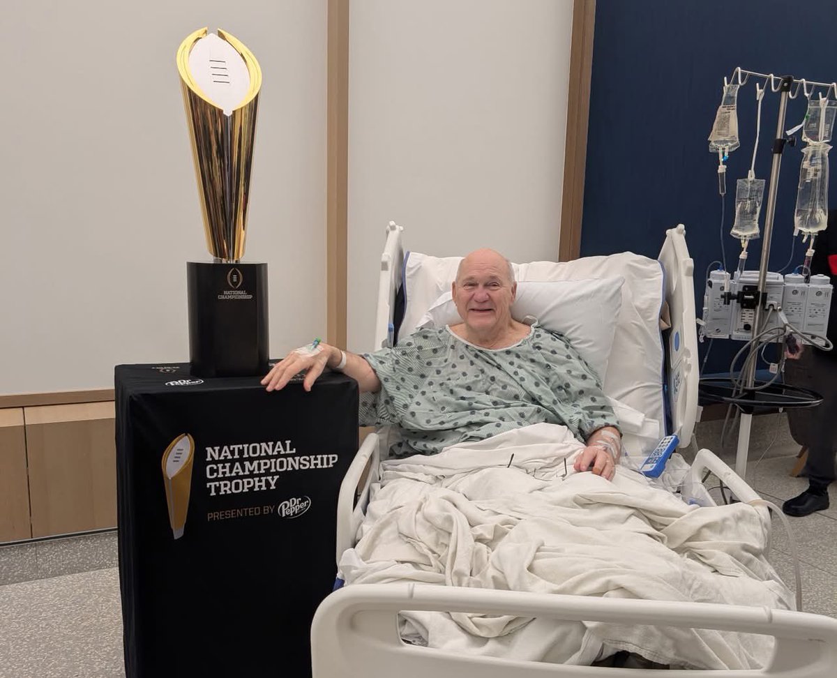 skylerkisellus's tweet image. Former NIU coach Joe Novak was recently able to see Indiana’s National Championship trophy during his stay at IU Health Bloomington Hospital.

In between his stints as NIU’s DC and HC, Novak coordinated the Hoosiers’ defense from 1984 to 1995.

📸: IU Health Bloomington/Facebook