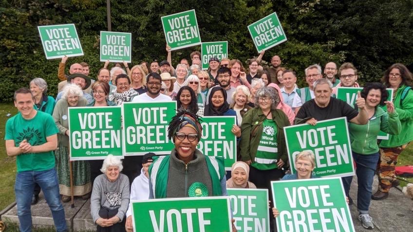 JamesEFoster's tweet photo. Don’t just hope for change: get involved &amp; help make it happen.

Unseat Labour. Stop Reform. Vote Green.

It’s entirely possible for @TheGreenParty to win the #GortonAndDenton by-Election but they need your help.

If you can, donate today. Link below. 

Now is the time. Let’s go. https://t.co/scABQAmgjW