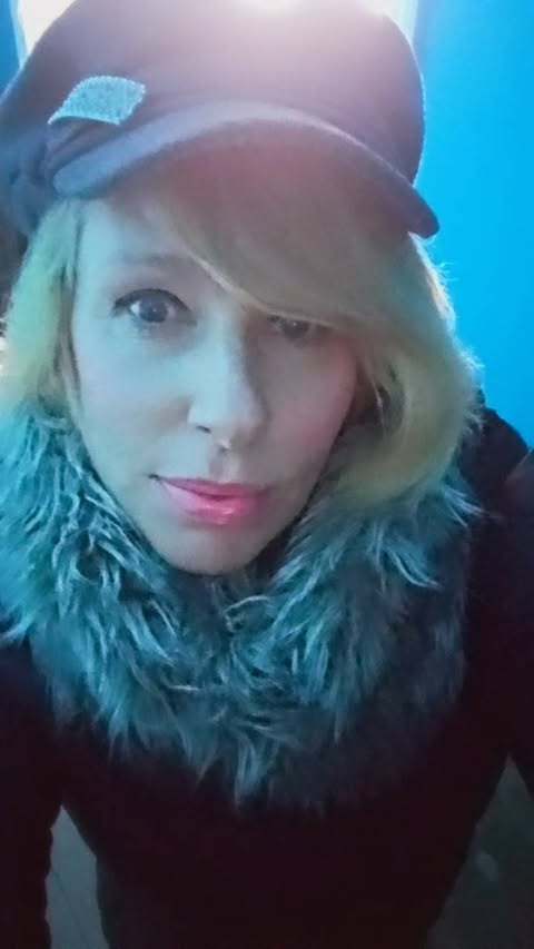 lavigne_phd's tweet photo. Wintering &amp; writing... #writinglife https://t.co/DQrzxWGlAJ
