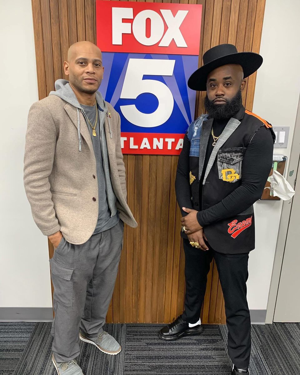 traychaney's tweet image. @Ziggys_Duck @WireFans most of you all are snowed in so can yall do me &amp;amp; bodie a solid? Watch our film HIDDEN LIES on TUBI &amp;amp; tell us what you think 

tubitv.com/movies/1000262…