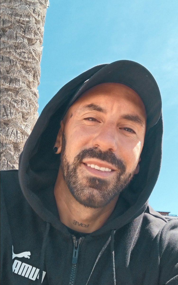 Federow_'s tweet photo. No sabes lo que quieres hasta que lo ves rebajado. 

Aprovecha y disfruta de esta mega Rebaja y conoce a mi animalito 🍌🔥😋🤤🤤🤤🤤https://t.co/xKmhk8vcf4 https://t.co/U9xVZzT0na