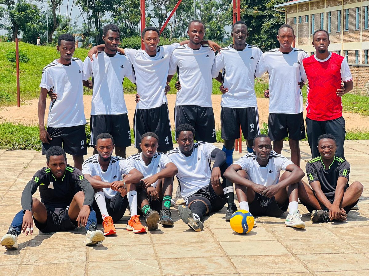 CURSU25's tweet photo. Two matches today in the @VarsityLeagueRw (Men’s Volleyball).

@CUR_Rwanda secured a strong 3–0 win against @MountKigaliUni, then fought hard but lost 3–1 to UR Huye @UR_Huye.
Proud of the team’s effort. We keep pushing forward. 💪🏐 https://t.co/0yfMTfFKOk