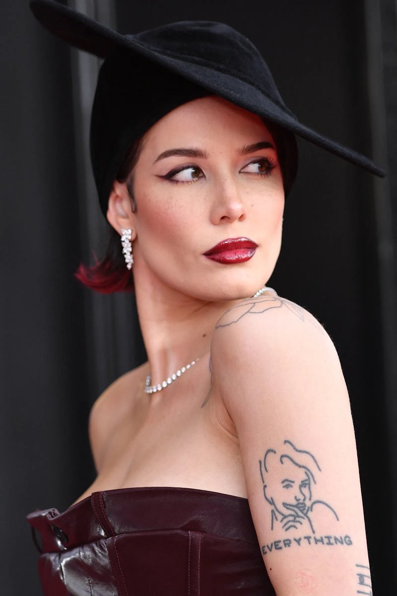 .<a href="/halsey/">halsey 🌸</a> has reached 53,492,968 monthly listeners on Spotify.

- She’s now #49 globally, after recently surpassing Shreya Ghoshal, Future, Tate McRae, Linkin Park, Sam Smith and Kpop Demon Hunters Cast.