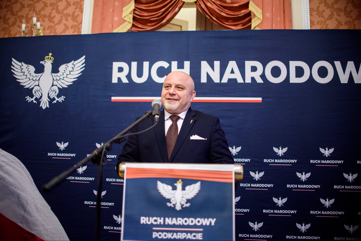 Patryk Romanek tweet media