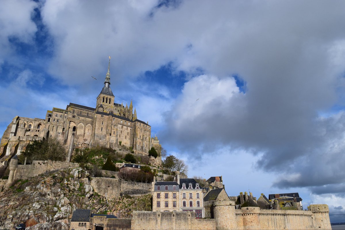 Sam Turner tweet media