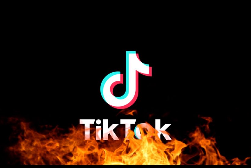 Hasarseprem721's tweet photo. Tiktok down 🚨🚨TikTok, Claude, and many more services are having major outages today https://t.co/FgACjEVm38