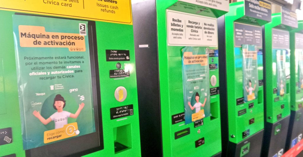 lepolalata's tweet photo. @metrodemedellin 
Cuando me digan que "no sirvo para nada".
Responderé :
Solo estoy en "proceso de activación". https://t.co/XjXGZLl4O1