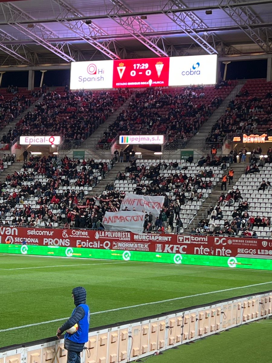 La grada de animación de <a href="/murcianistas/">GRADA MURCIANISTA</a> pide la unificación de las gradas de animación