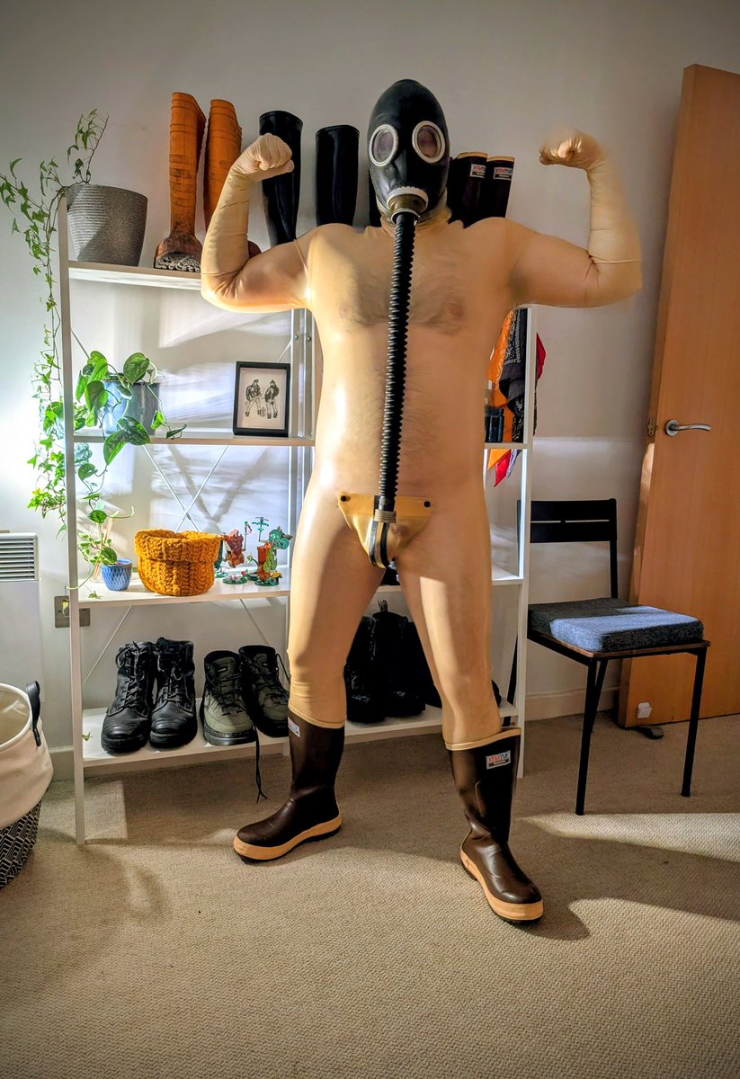 RubOtter tweet media