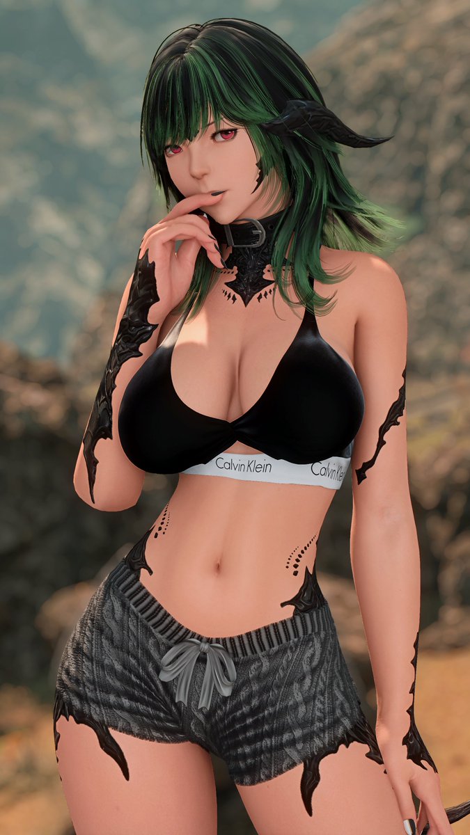 Emergency, Local Lizzer didnt eat a single chicken nuggie today!