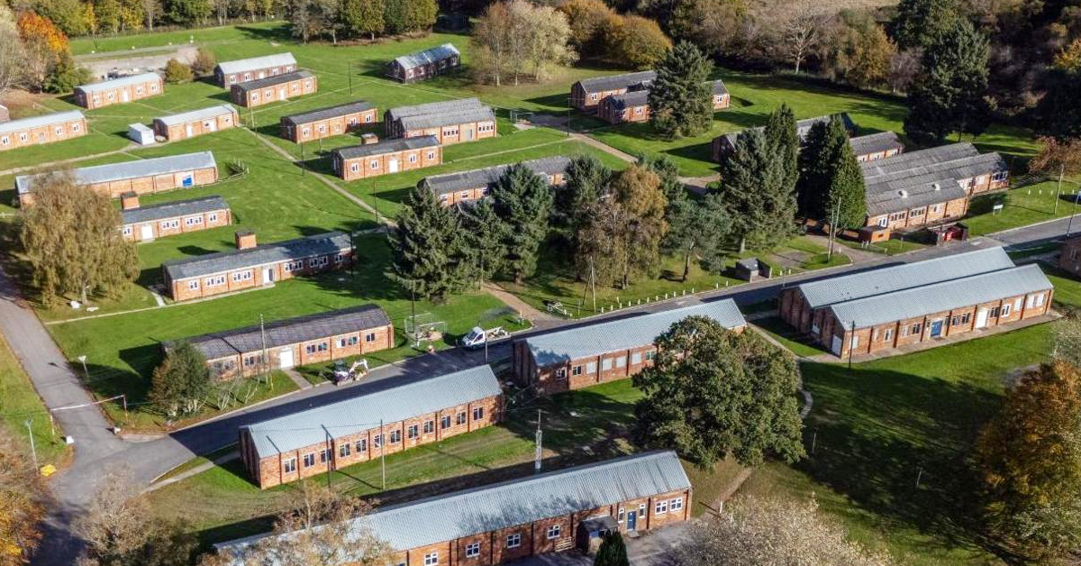 🆘 PETITION: CLOSE DOWN THE CROWBOROUGH MIGRANT CAMP 🆘

A huge new migrant camp is opening in Crowborough, in Sussex.
Remember, the next migrant camp could be in your community! We have to stop this before it goes any further!

Sign the petition here ➡️ britainfirst.org/close-down-cro…