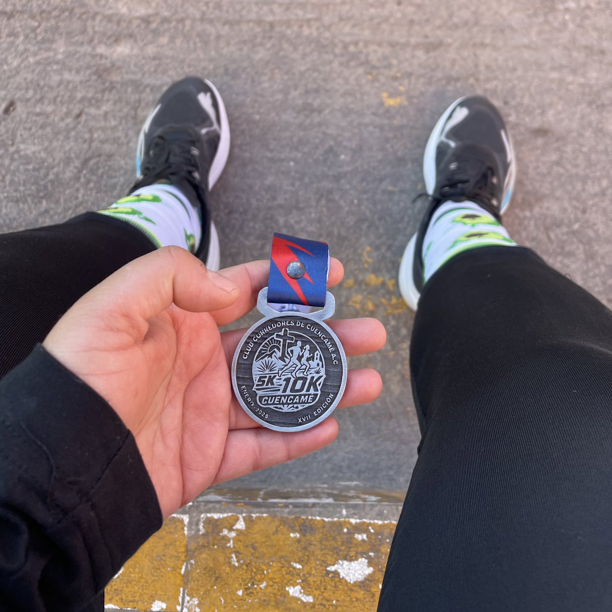 Hoy la sufrí en carrera. Nunca me habían costando tanto estos 10km los corrí con un gran dolor por una lesión en un tendón el cual me doblaba pero logré terminarla.