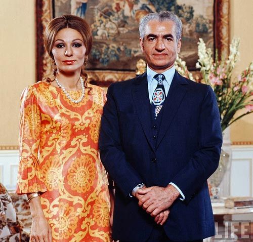 Aryammehr_2's tweet photo. ۵۰ هزار سرباز  پادشاهی خواه دیگه بینمون نیستن  کامنت #جاویدشاه بزارن
نمیزاریم خون این قهرمانان به هدر بدره https://t.co/RjDJ48VtSr
