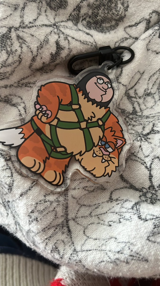 SunDragonSuits's tweet image. i lost him but then he returned to me.