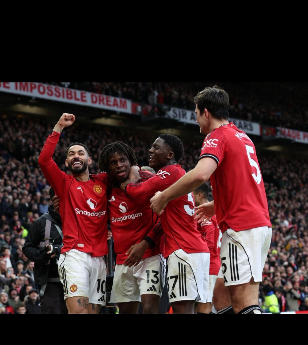 Carrick has now beaten City and Arsenal by doing the simple things right.

Players in their best roles.
Bruno free.
Bold calls like Dorgu at RW

United fans are we starting to trust this? 🔴