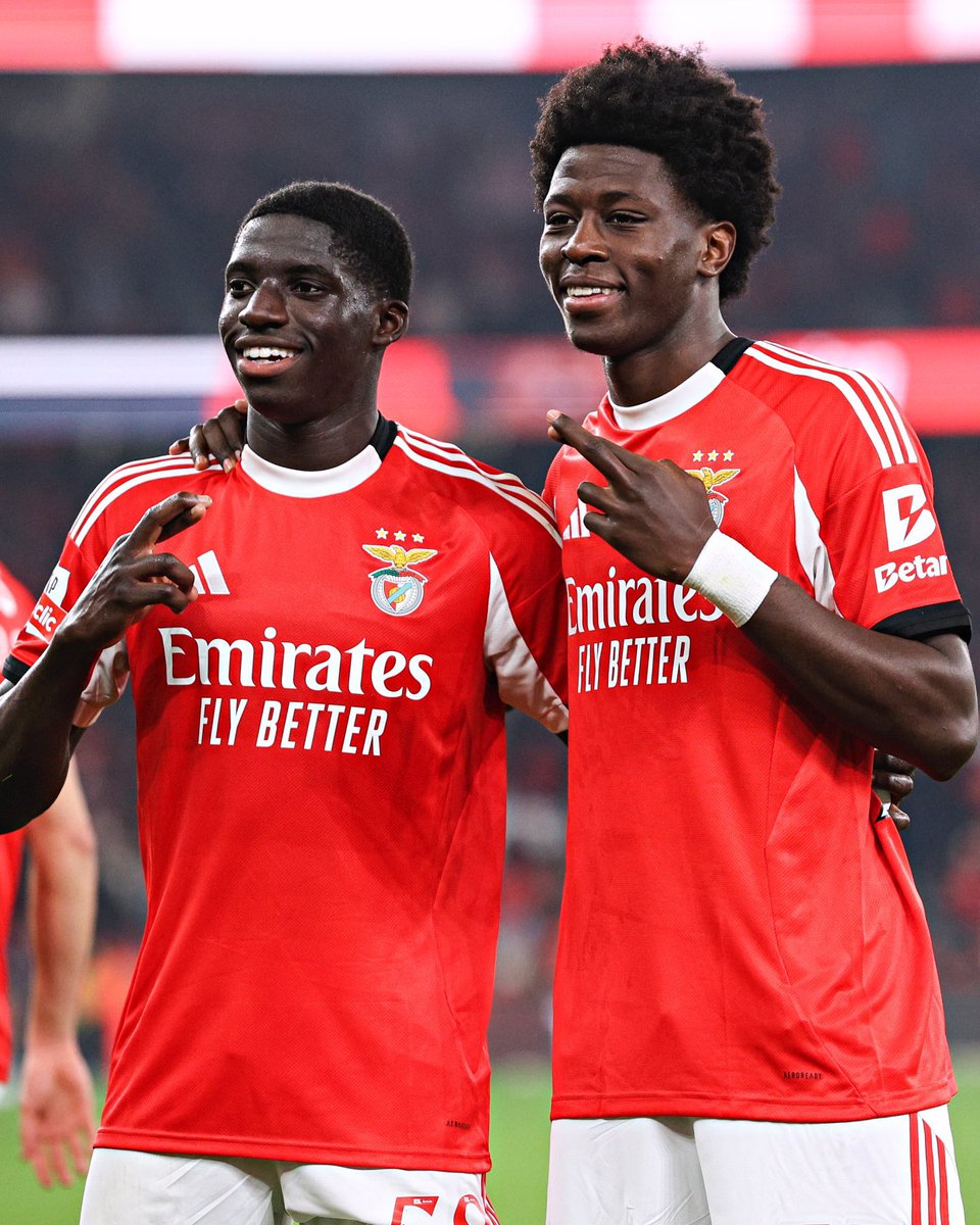 SLBenficaFr_'s tweet image. Made in seixal 💎🦅