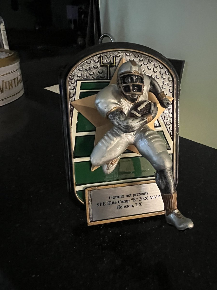 Zaylyn Siner tweet media