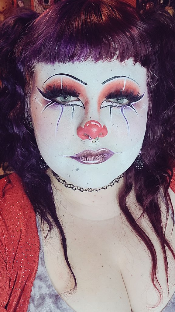 WOR$T CLOWN IN AMERICA tweet media