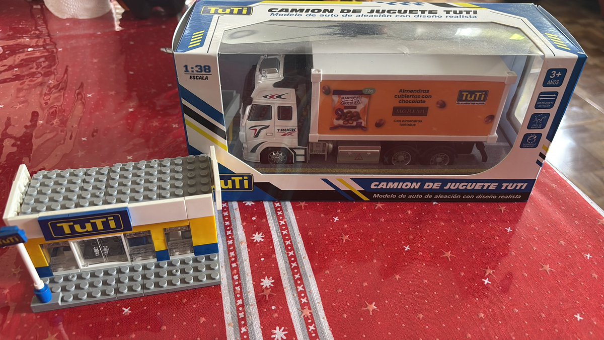 GaloLaraY's tweet image. #MomenTuTi Pocos en el Ecuador tienen esa maravilla…
Han hecho cola desde las 4 am hace unas semanas para comprarlos y ahora los termo toma todo son la moda. #TuTi