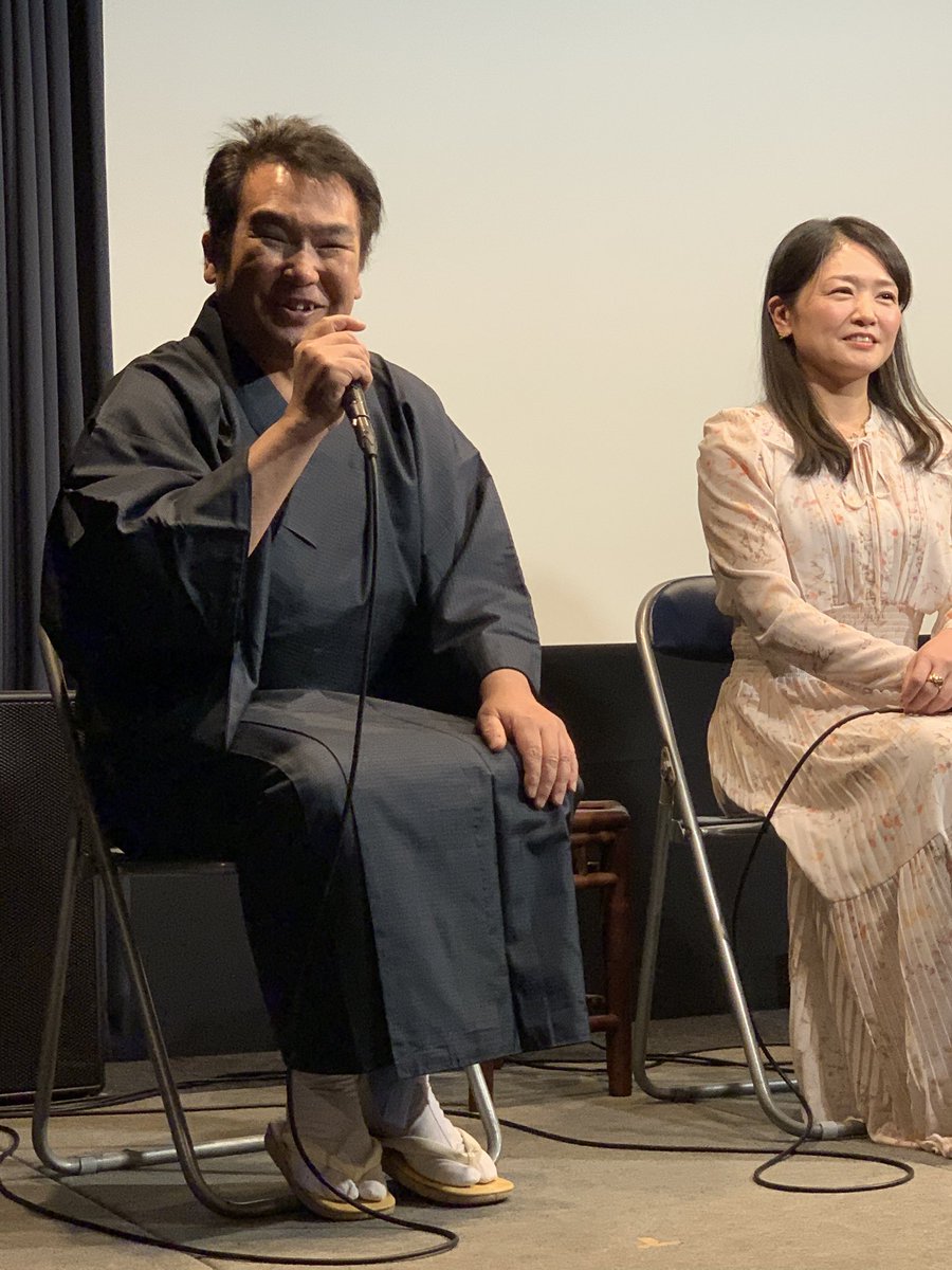 KirakuShok91752's tweet photo. シアターセブン　ラスト上映舞台挨拶全て無事終了しました^ ^スタッフ皆様ありがとうございました^o^
侍タイファミリーの皆様たくさんプレゼントそしてたくさんの笑顔をありがとうございました^ ^感謝‼️
＃侍タイファミリー
＃シアターセブン
＃侍タイムスリッパー https://t.co/lXKqkS7FG8