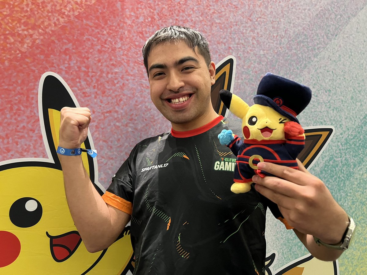 7ElevenGaming's tweet photo. Avanzamos a la final del Torneo Regional de Pokémon con nuestro gran entrenador @SpartanL17 😎
#playpokemon https://t.co/inc3v9QVS5