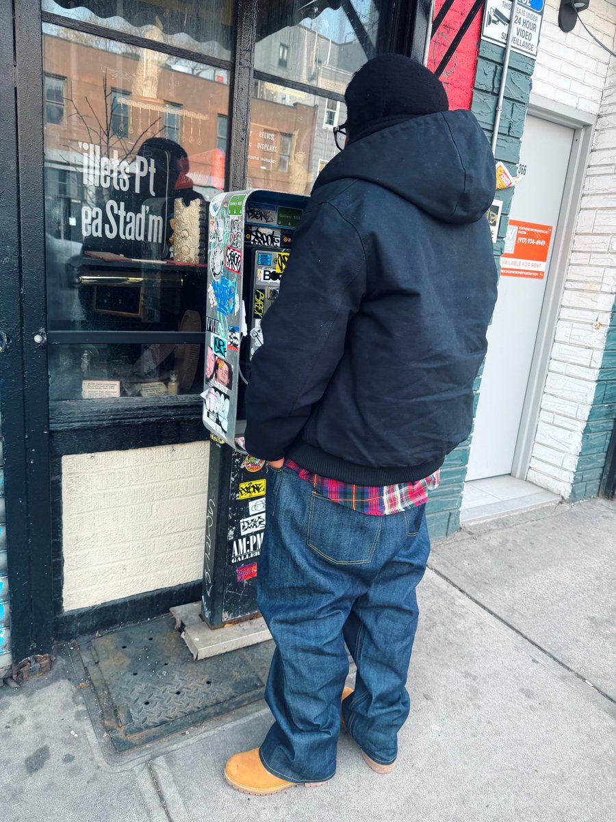 KeyPhilio's tweet photo. Got out of New York Just In Time https://t.co/CqPmCYbzZC