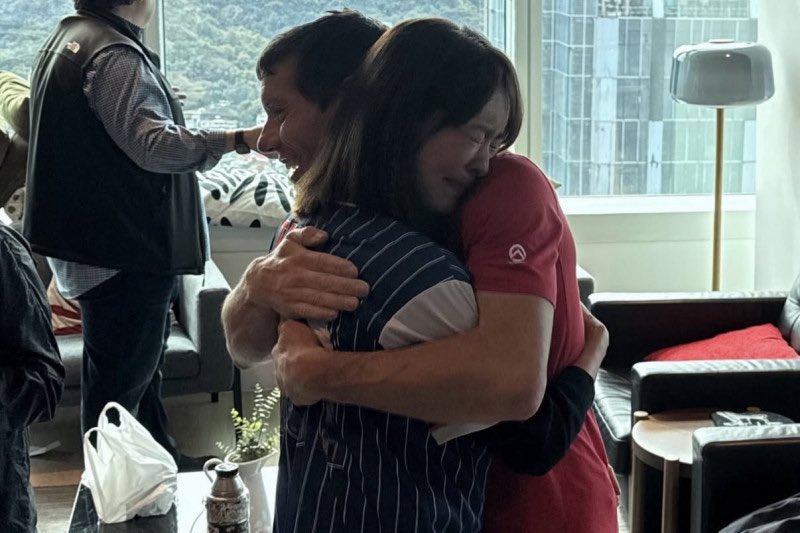 Denise Wu tweet media