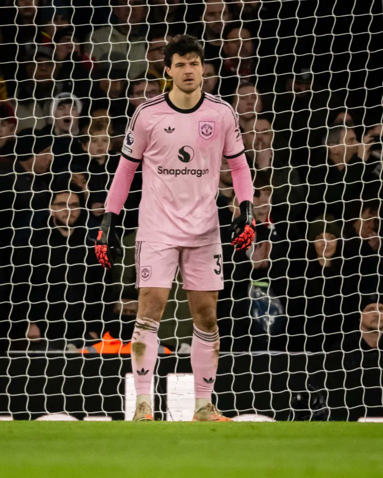 Muppetiers's tweet image. United have the joint fewest losses in the league since Lammens arrival. #ifeltsafe