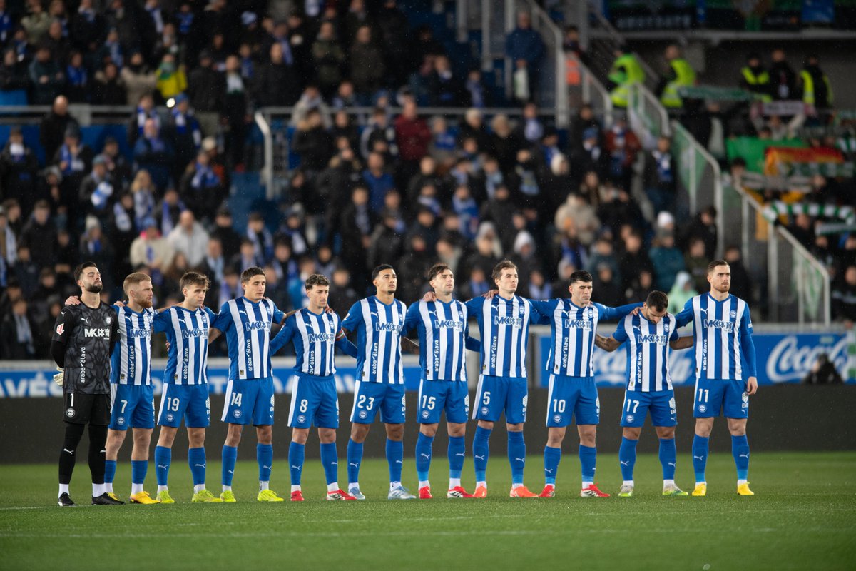 Deportivo Alavés tweet media
