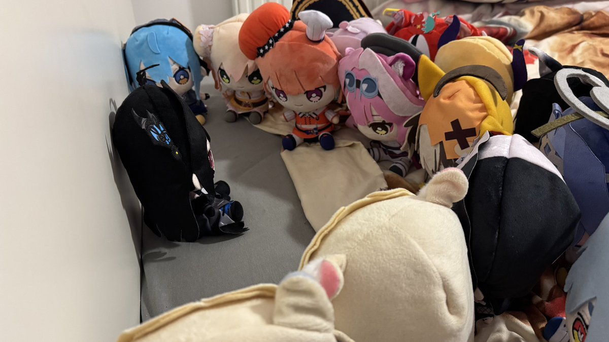 Nerissa harem
#RissaLIVE