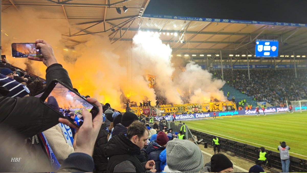 HollandischeBF's tweet image. 24.01.2025 Elb-clásico 
FC Magdeburg :Dynamo Dresden 1:2 (1:2).
#FCMSGD #Fussball #Magdeburg #Bundesliga