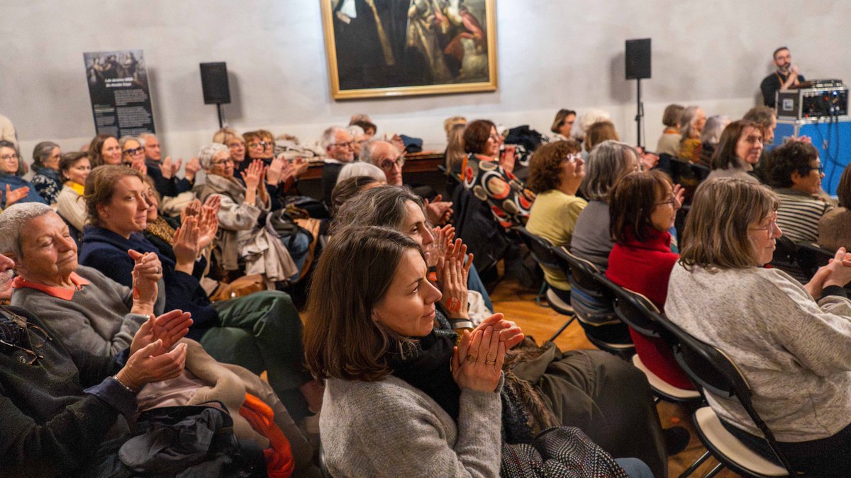 ArnaudBOUSQUET's tweet image. Ouverture des #NuitsDeLaLecture au Musée Goya de Castres ! 📷 Une soirée placée sous le signe du partage avec Léonor de Récondo, entre littérature et musique.

Bravo au partenariat Musée/Médiathèques qui fait vivre la culture sur notre territoire.
